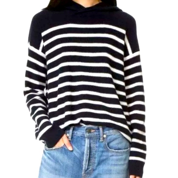 Vince 100% Cashmere Striped Blue White Hooded Sweater size Medium - Picture 1 of 9